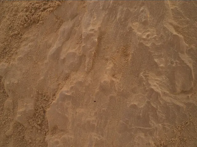 Sol 4624: Mars Hand Lens Imager (MAHLI)