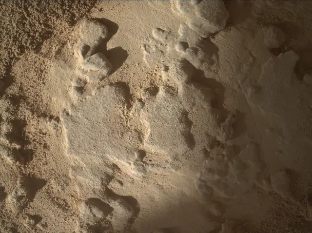 Sol 4658: Mars Hand Lens Imager (MAHLI)