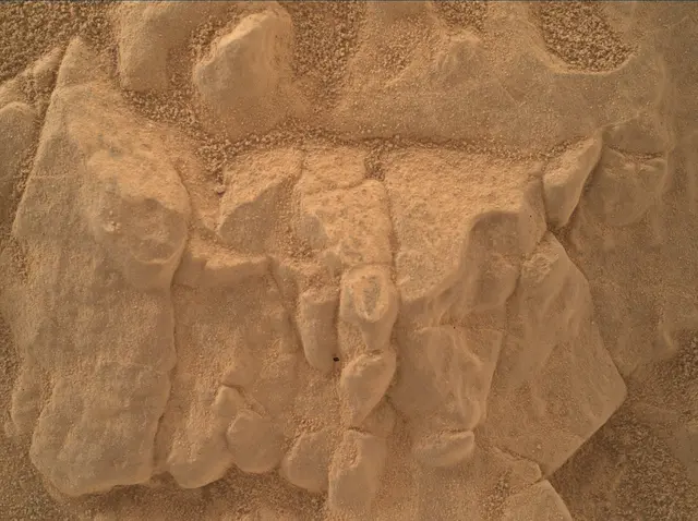 Sol 4665: Mars Hand Lens Imager (MAHLI)