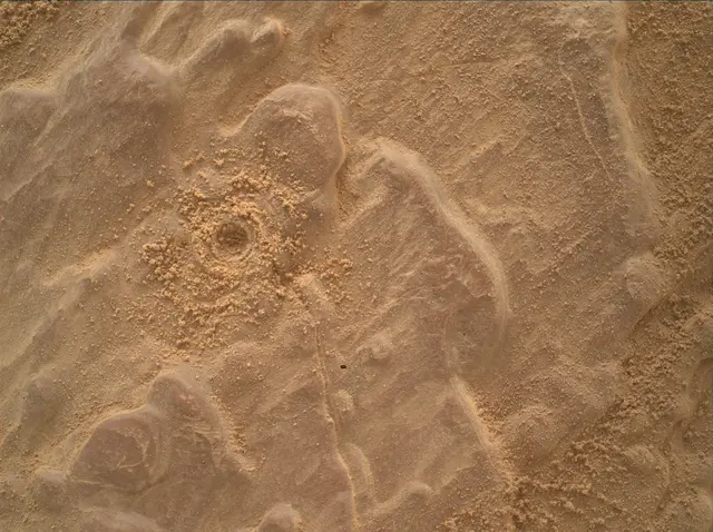 Sol 4671: Mars Hand Lens Imager (MAHLI)