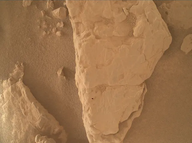 Sol 4672: Mars Hand Lens Imager (MAHLI)