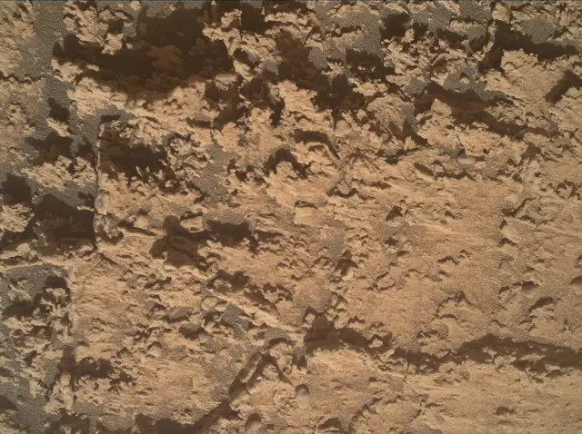 Sol 4747: Mars Hand Lens Imager (MAHLI)