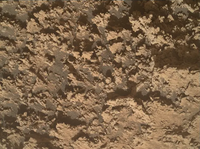 Sol 4748: Mars Hand Lens Imager (MAHLI)