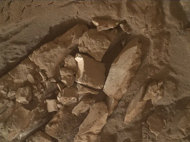 Sol 4788: Mars Hand Lens Imager (MAHLI)