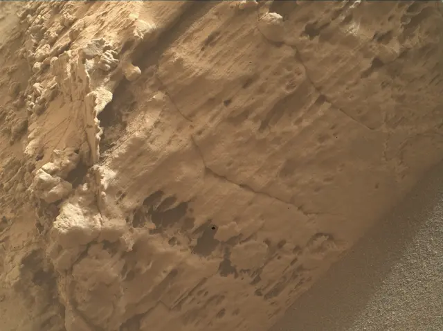 Sol 4827: Mars Hand Lens Imager (MAHLI)