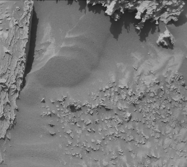 Sol 4883: Mast Camera (Mastcam)
