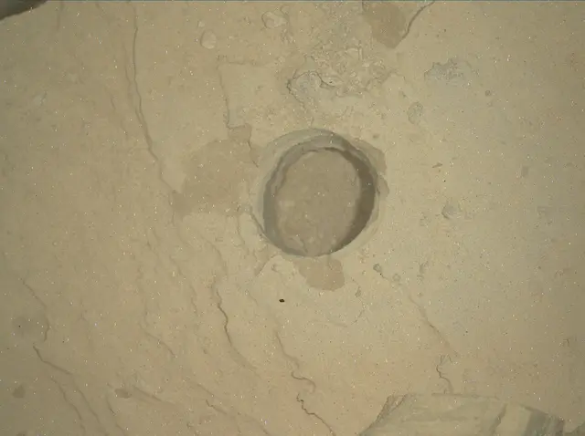Sol 4886: Mars Hand Lens Imager (MAHLI)