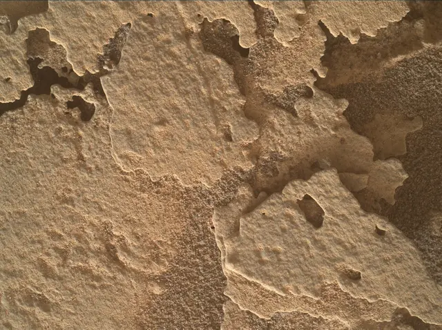 Sol 4890: Mars Hand Lens Imager (MAHLI)