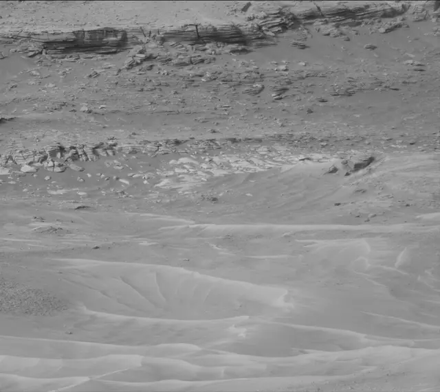 Sol 4935: Mast Camera (Mastcam)