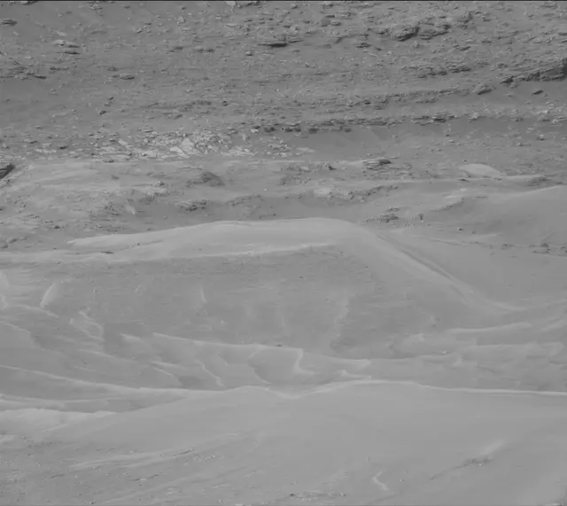 Sol 4935: Mast Camera (Mastcam)