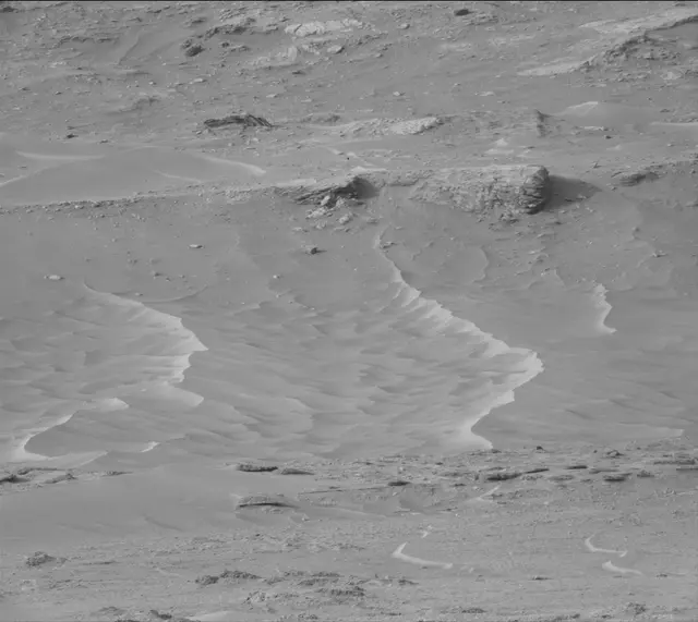 Sol 4935: Mast Camera (Mastcam)