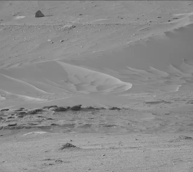 Sol 4935: Mast Camera (Mastcam)