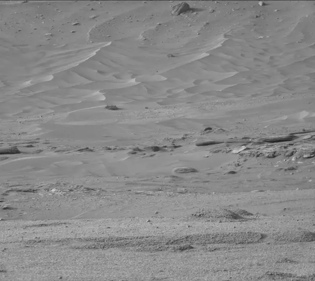 Sol 4935: Mast Camera (Mastcam)