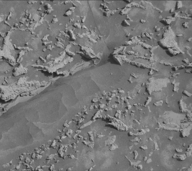 Sol 4935: Mast Camera (Mastcam)