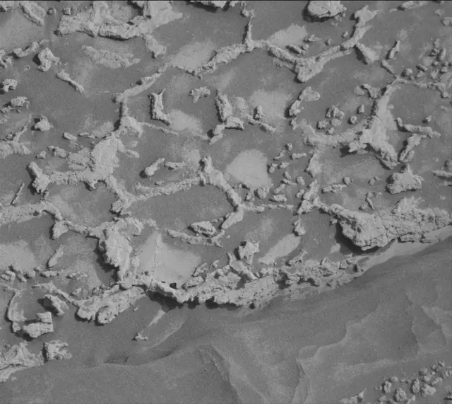 Sol 4935: Mast Camera (Mastcam)