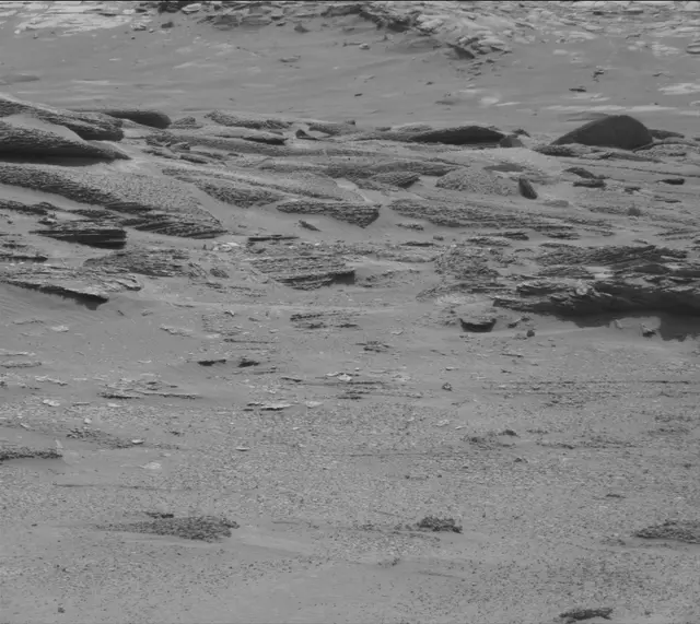 Sol 4938: Mast Camera (Mastcam)