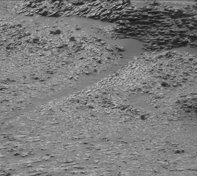 Sol 4938: Mast Camera (Mastcam)