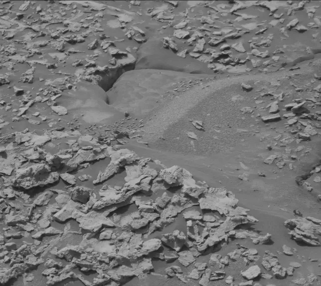 Sol 4938: Mast Camera (Mastcam)