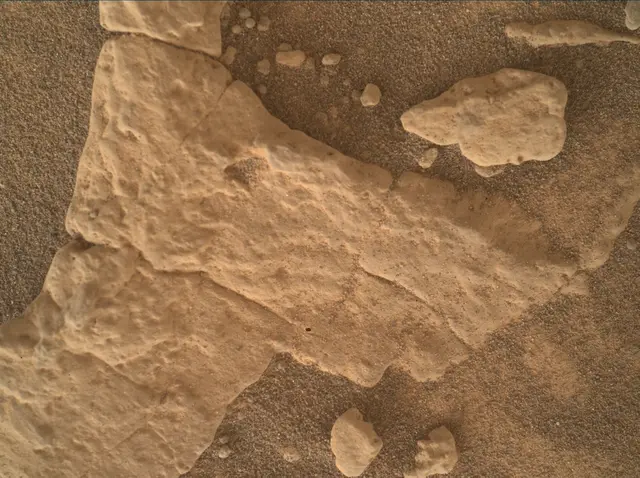 Sol 4938: Mars Hand Lens Imager (MAHLI)