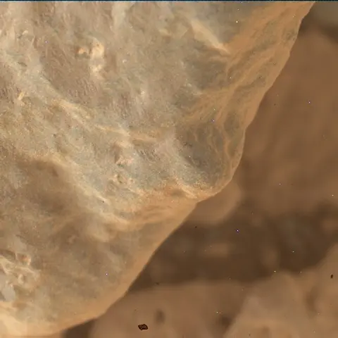 Sol 4938: Mars Hand Lens Imager (MAHLI)