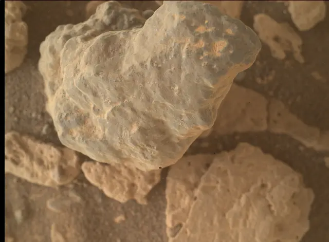 Sol 4938: Mars Hand Lens Imager (MAHLI)