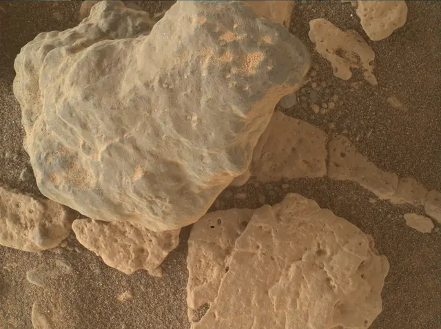 Sol 4939: Mars Hand Lens Imager (MAHLI)