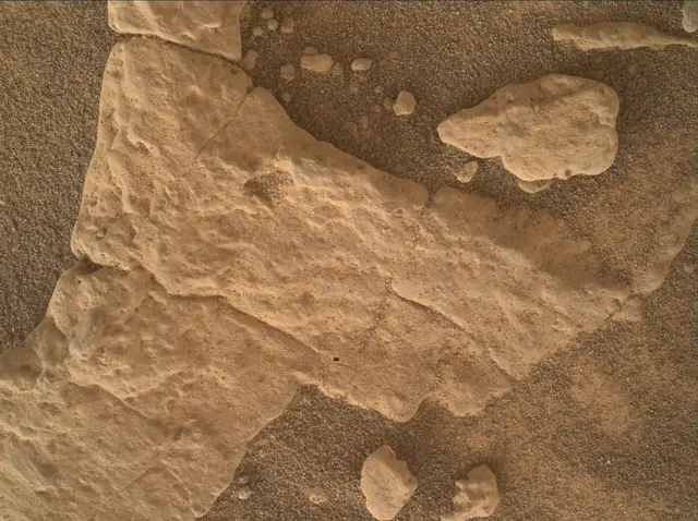 Sol 4939: Mars Hand Lens Imager (MAHLI)