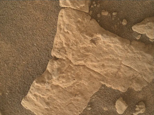 Sol 4939: Mars Hand Lens Imager (MAHLI)