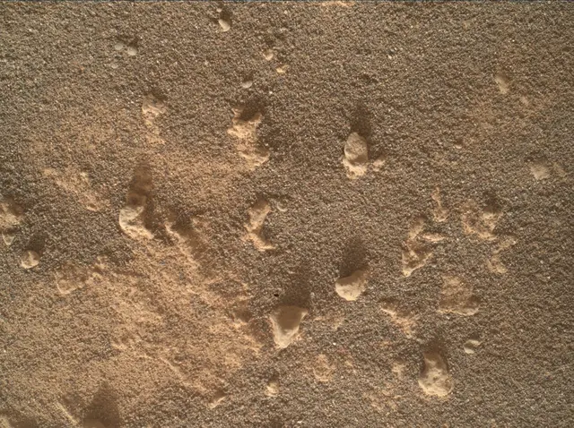 Sol 4941: Mars Hand Lens Imager (MAHLI)