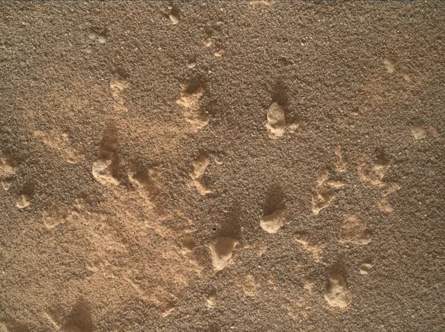 Sol 4941: Mars Hand Lens Imager (MAHLI)