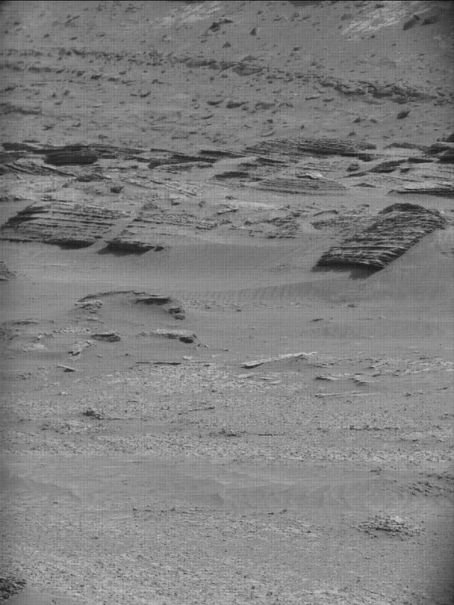 Sol 4942: Mast Camera (Mastcam)