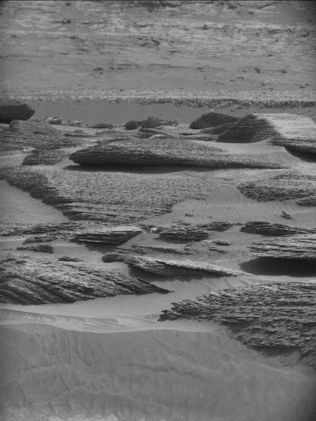 Sol 4942: Mast Camera (Mastcam)