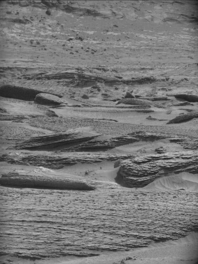 Sol 4942: Mast Camera (Mastcam)