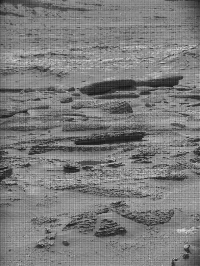 Sol 4942: Mast Camera (Mastcam)