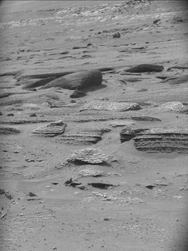 Sol 4942: Mast Camera (Mastcam)