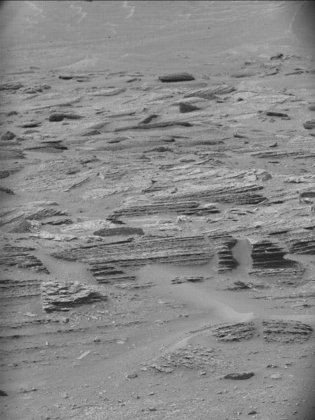 Sol 4942: Mast Camera (Mastcam)