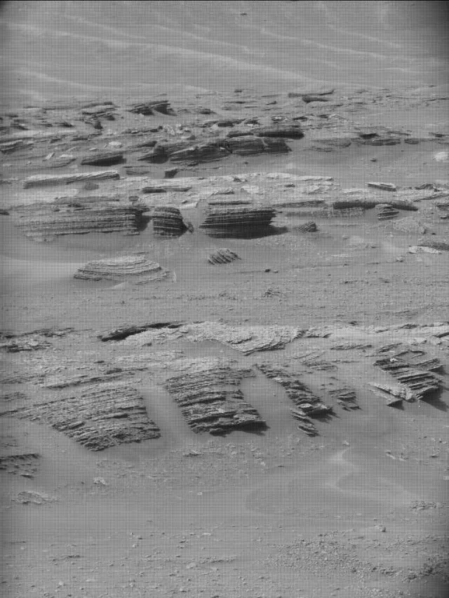 Sol 4942: Mast Camera (Mastcam)
