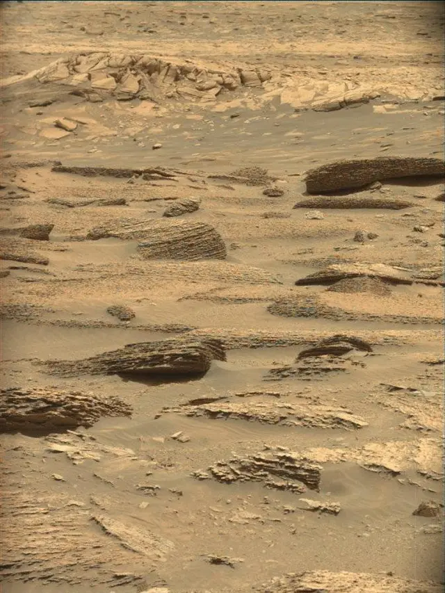 Sol 4942: Mast Camera (Mastcam)