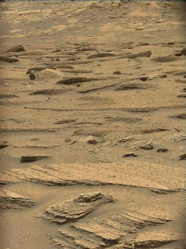 Sol 4942: Mast Camera (Mastcam)