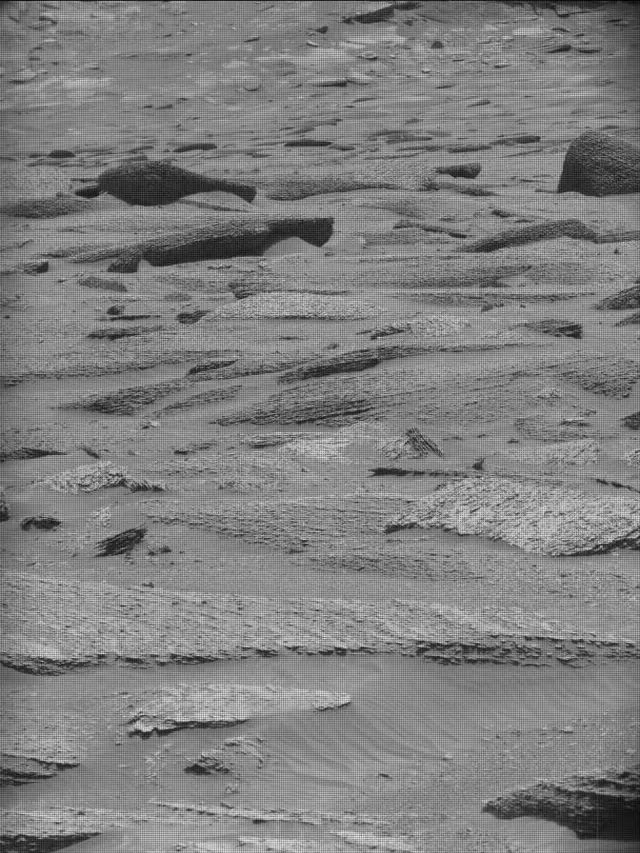 Sol 4942: Mast Camera (Mastcam)