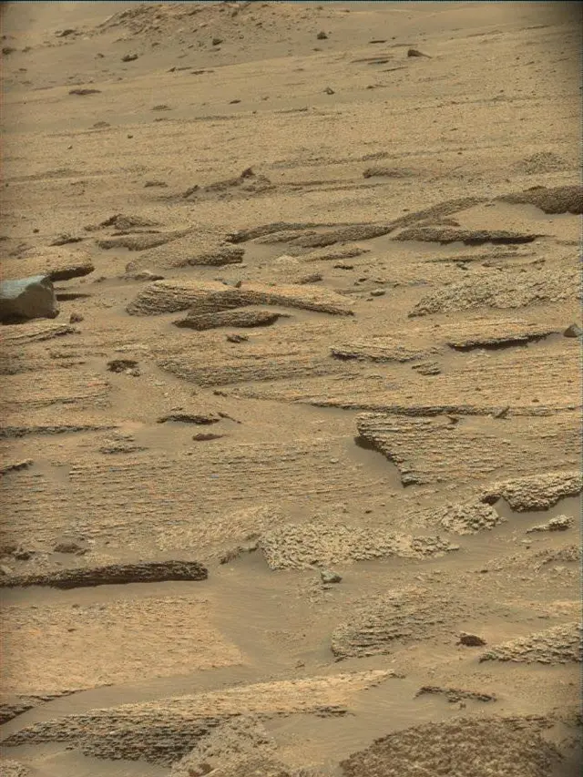 Sol 4942: Mast Camera (Mastcam)