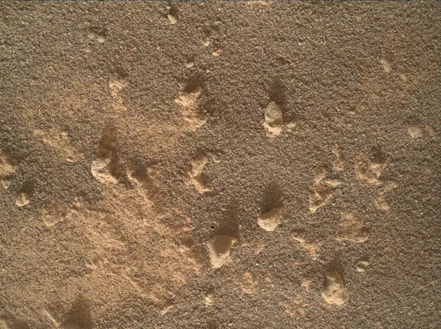 Sol 4942: Mars Hand Lens Imager (MAHLI)