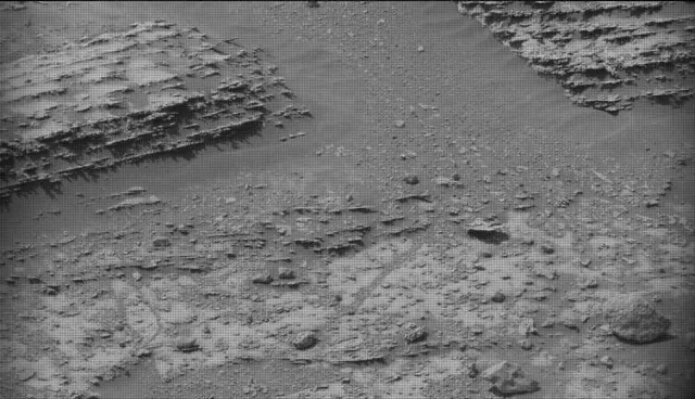 Sol 4944: Mast Camera (Mastcam)