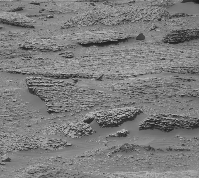 Sol 4944: Mast Camera (Mastcam)