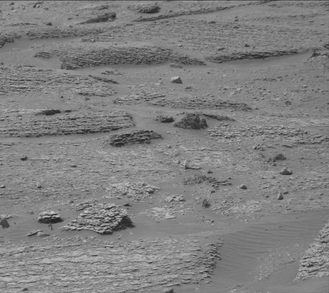 Sol 4944: Mast Camera (Mastcam)