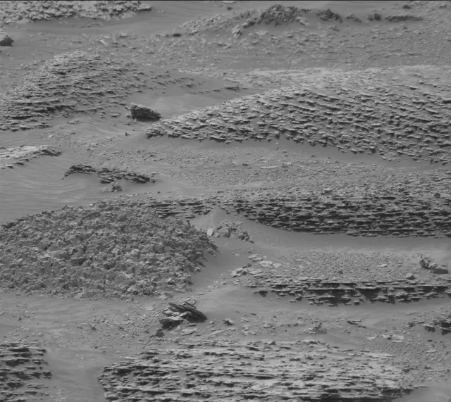 Sol 4944: Mast Camera (Mastcam)