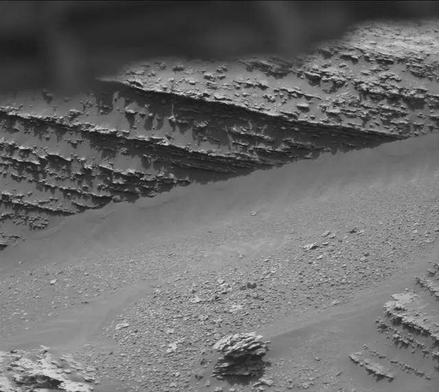 Sol 4944: Mast Camera (Mastcam)