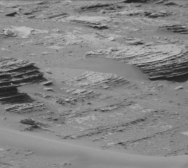 Sol 4944: Mast Camera (Mastcam)
