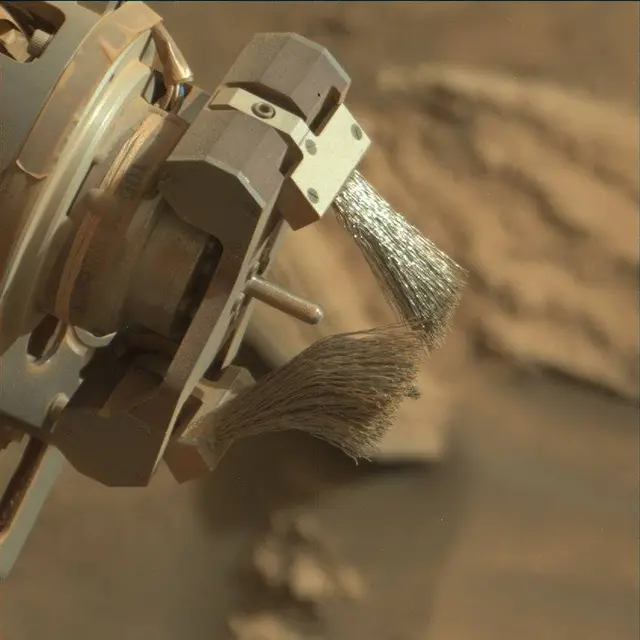 Sol 4944: Mast Camera (Mastcam)
