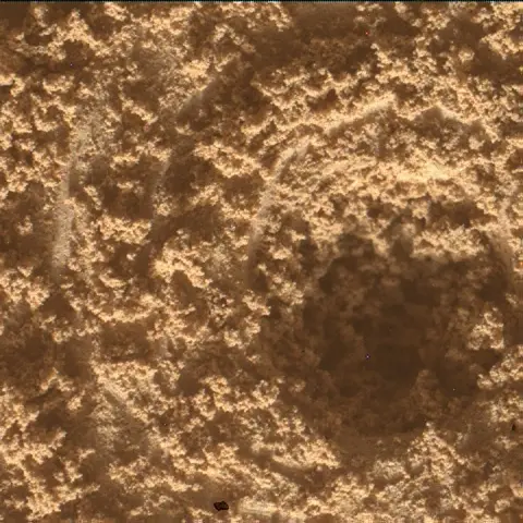 Sol 4944: Mars Hand Lens Imager (MAHLI)